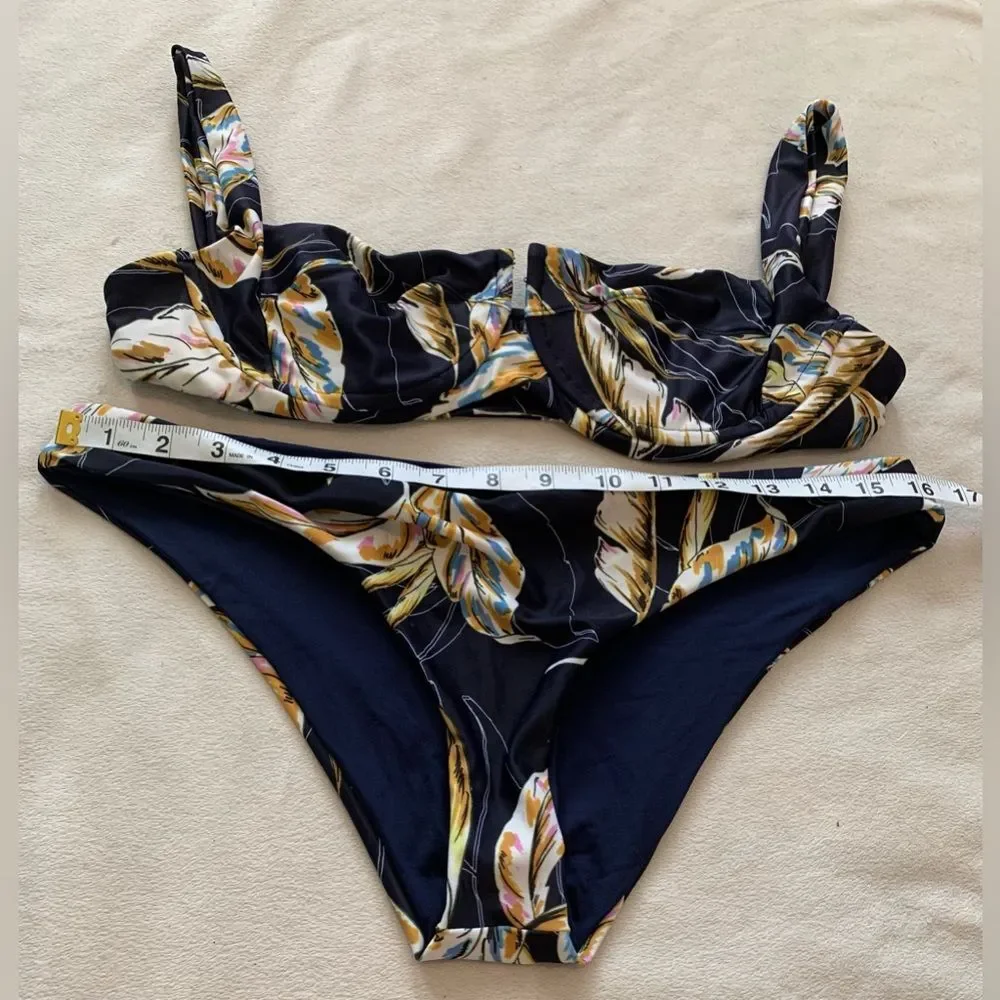 L*space Set Floral Camellia Top & Camacho Bottom Bikini Navy Blue Large/XL NEW